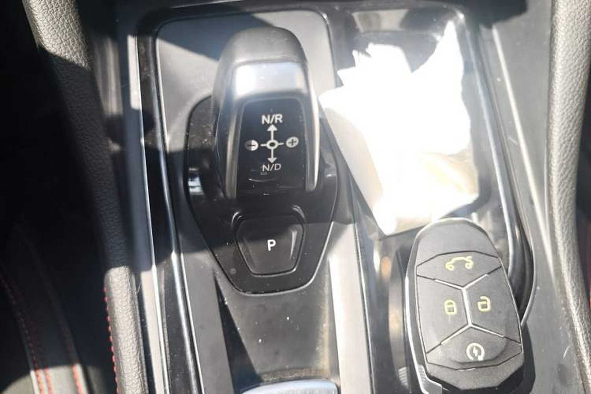 Used Lynk & Co 02 2018 1.5T DCT Two-Wheel Drive Sporty Version China V Standard Gear Lever