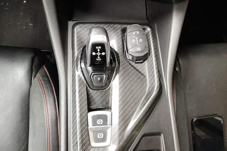 Used Lynk & Co 02 2018 1.5T DCT Two-Wheel Drive Sporty Version China V Standard Gear Lever