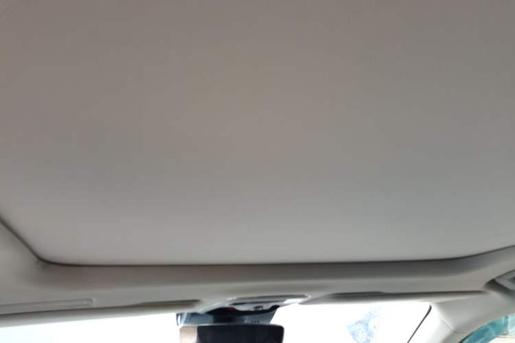 Used Lynk & Co 02 2018 1.5T DCT Two-Wheel Drive Zhaopu Version China V Standard Headliner