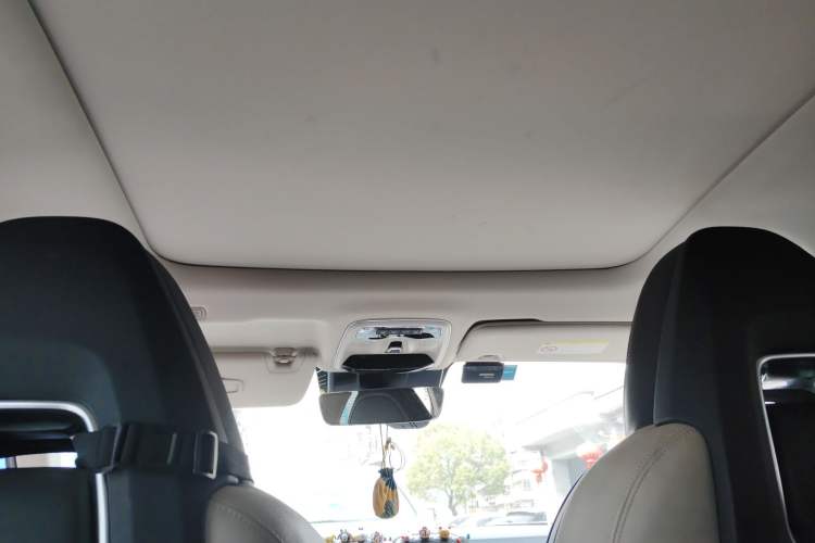 Used Lynk & Co 02 2018 1.5T DCT Two-Wheel Drive Zhaopu Version China V Standard Headliner