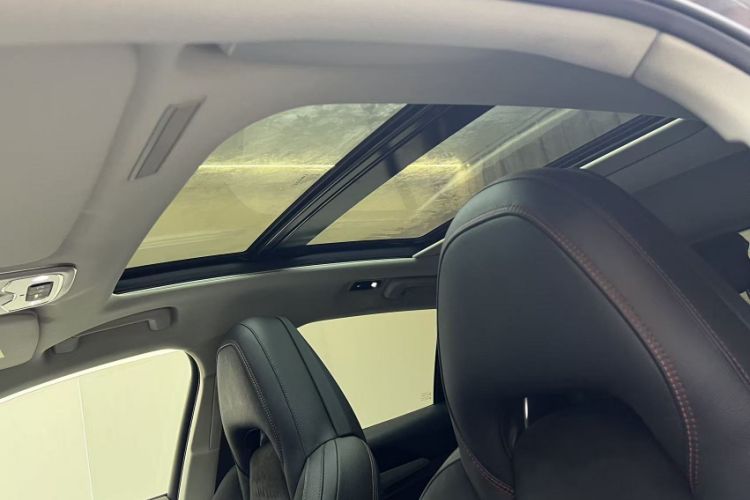 Used Lynk & Co 02 2018 1.5T DCT Two-Wheel Drive Pro Version China V Emission Standard Headliner