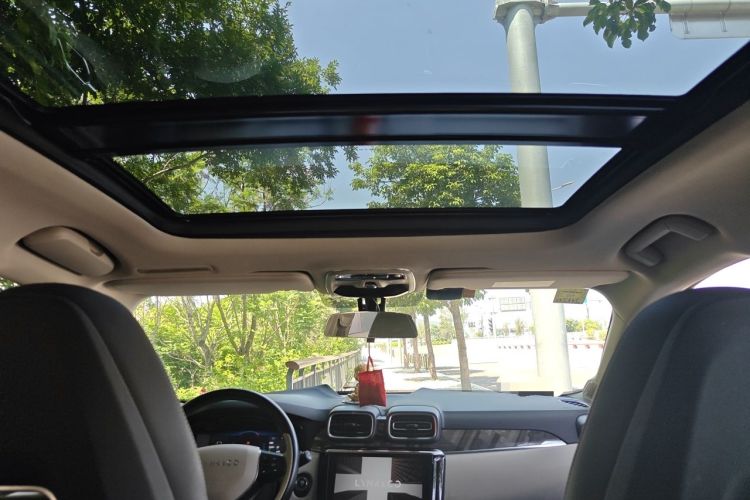 Used Lynk & Co 02 2018 1.5T DCT Two-Wheel Drive Zhaoban China V Standard Headliner