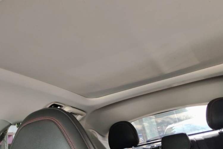 Used Lynk & Co 02 2018 1.5T DCT Two-Wheel Drive Pro Version China V Emission Standard Headliner