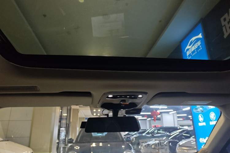 Used Lynk & Co 02 2018 1.5T DCT Two-Wheel Drive Sporty Version China V Standard Headliner
