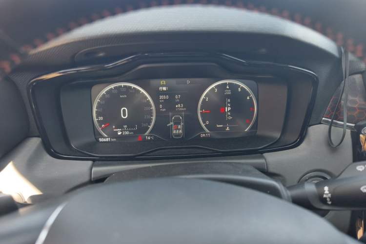 Used Lynk & Co 02 2018 1.5T DCT Two-Wheel Drive Pro Version China V Emission Standard Instrument Cluster