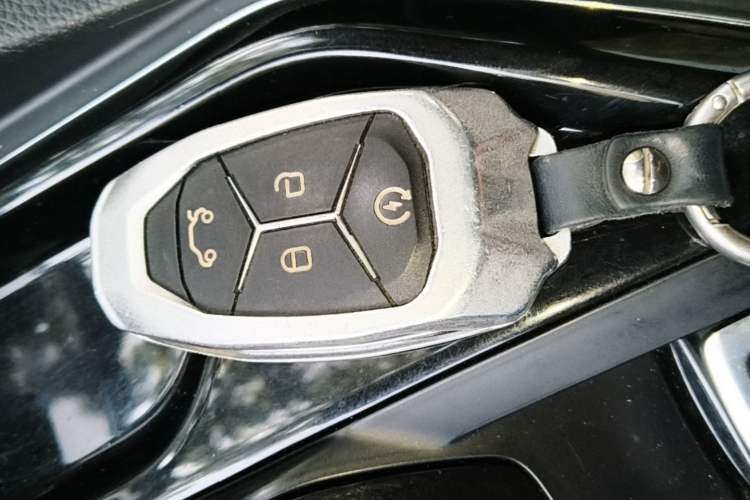 Used Lynk & Co 02 2018 1.5T DCT Two-Wheel Drive Pro Version China V Emission Standard Interior 1