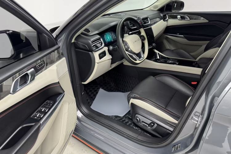 Used Lynk & Co 02 2018 1.5T DCT Two-Wheel Drive Zhaopu Version China V Standard Interior 2