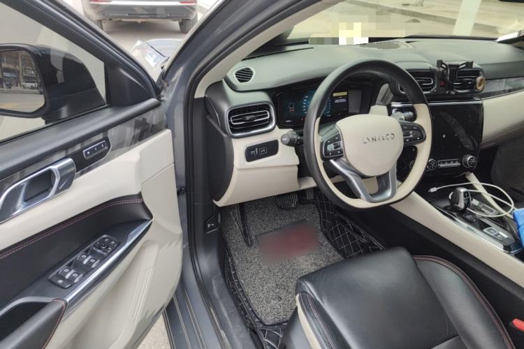 Used Lynk & Co 02 2018 1.5T DCT Two-Wheel Drive Zhaopu Version China V Standard Interior 3