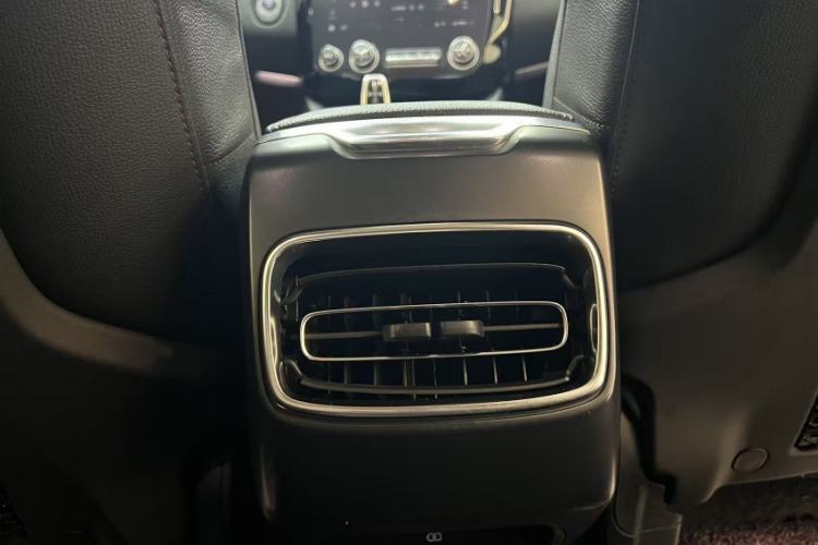 Used Lynk & Co 02 2018 1.5T DCT Two-Wheel Drive Pro Version China V Emission Standard Interior 7