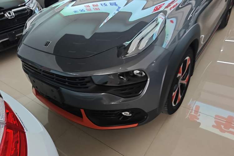 Used Lynk & Co 02 2018 1.5T DCT Two-Wheel Drive Zhaopu Version China V Standard Left Front Headlight