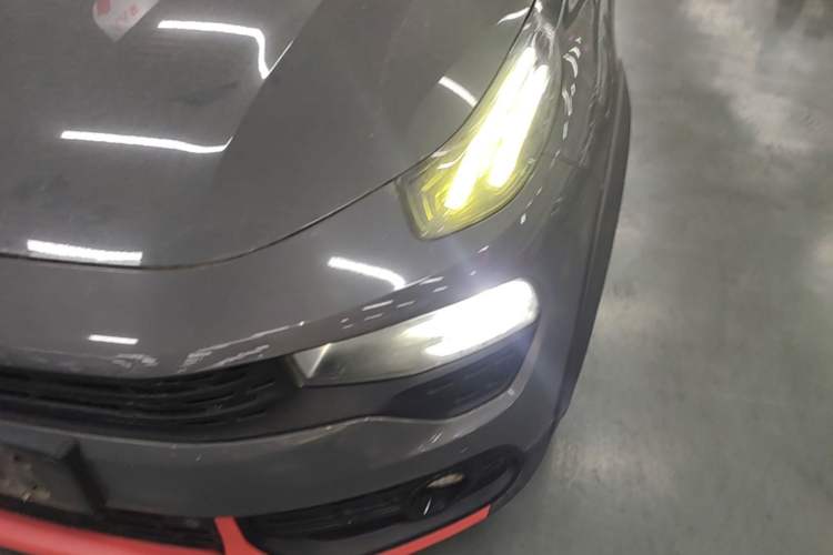 Used Lynk & Co 02 2018 1.5T DCT Two-Wheel Drive Zhaopu Version China V Standard Left Front Headlight