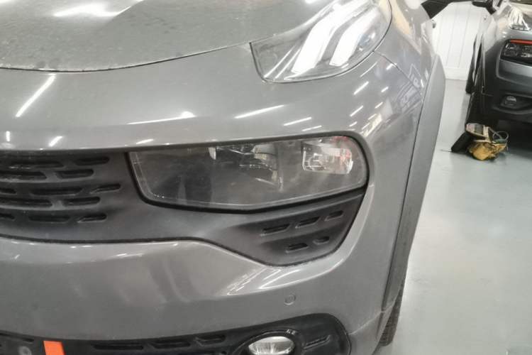 Used Lynk & Co 02 2018 1.5T DCT Two-Wheel Drive Zhaopu Version China V Standard Left Front Headlight