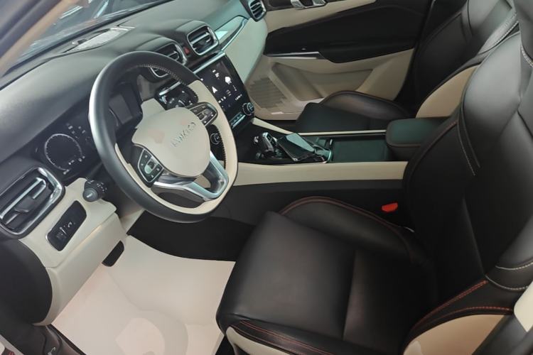 Used Lynk & Co 02 2018 1.5T DCT Two-Wheel Drive Zhaopu Version China V Standard Left Front Seat