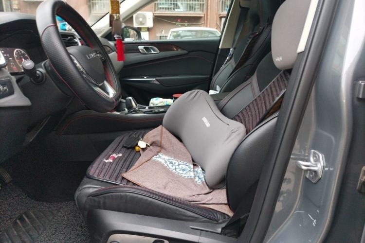Used Lynk & Co 02 2018 1.5T DCT Two-Wheel Drive Pro Version China V Emission Standard Left Front Seat
