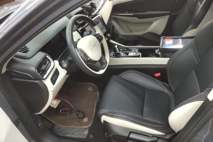 Used Lynk & Co 02 2018 1.5T DCT Two-Wheel Drive Zhaoban China V Standard Left Front Seat
