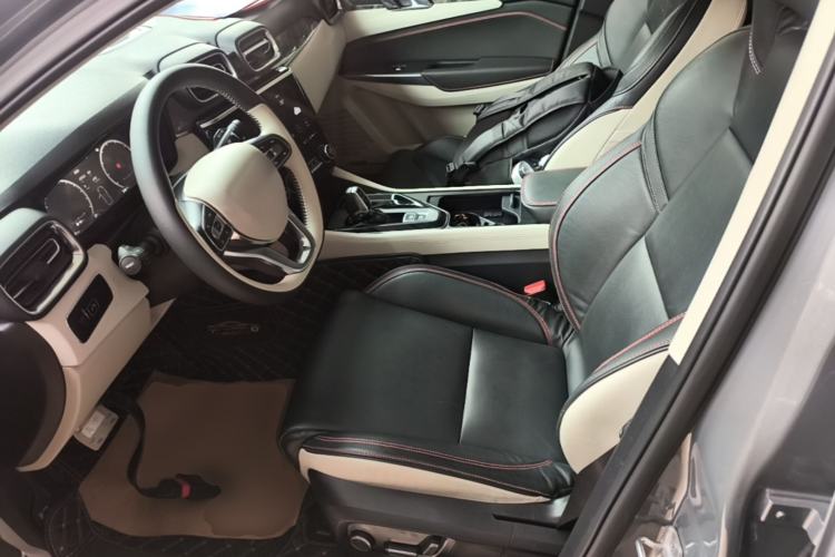 Used Lynk & Co 02 2018 1.5T DCT Two-Wheel Drive Zhaopu Version China V Standard Left Front Seat