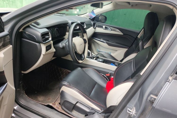 Used Lynk & Co 02 2018 1.5T DCT Two-Wheel Drive Zhaoban China V Standard Left Front Seat
