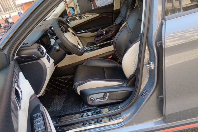 Used Lynk & Co 02 2018 1.5T DCT Two-Wheel Drive Zhaopu Version China V Standard Left Front Seat