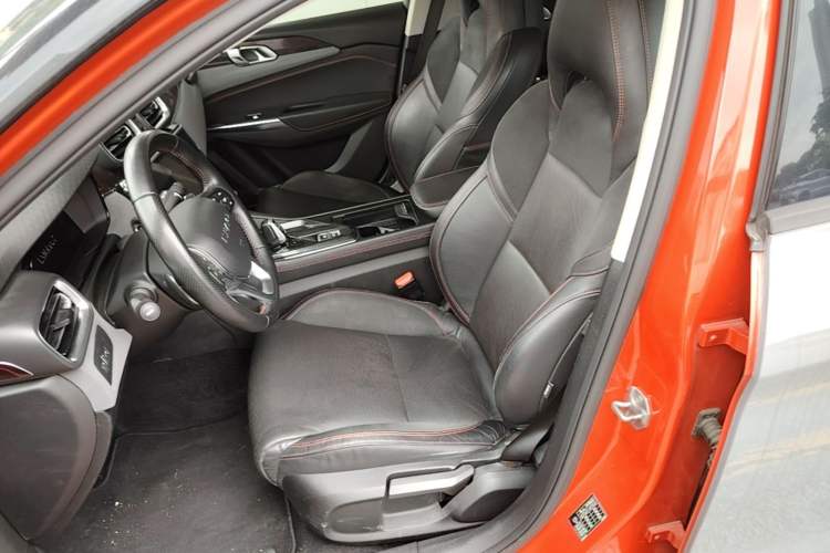 Used Lynk & Co 02 2018 1.5T DCT Two-Wheel Drive Sporty Version China V Standard Left Front Seat