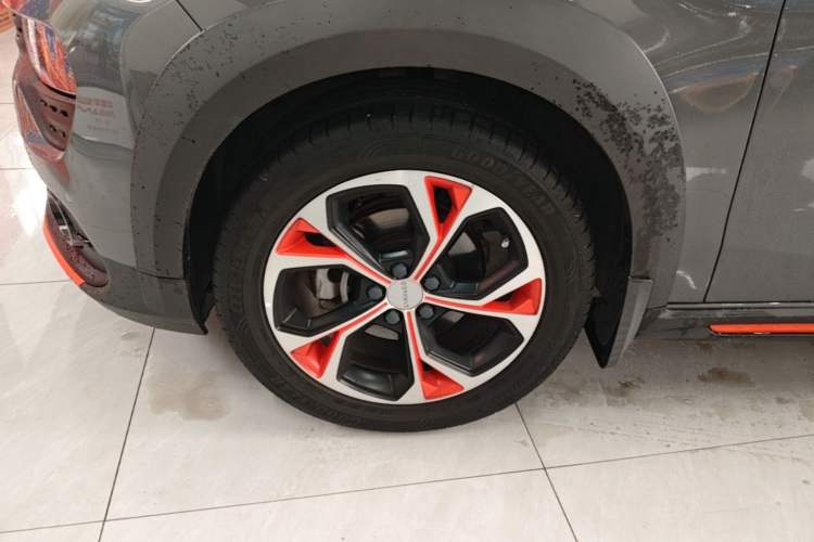 Used Lynk & Co 02 2018 1.5T DCT Two-Wheel Drive Zhaoban China V Standard Left Front Wheel Hub
