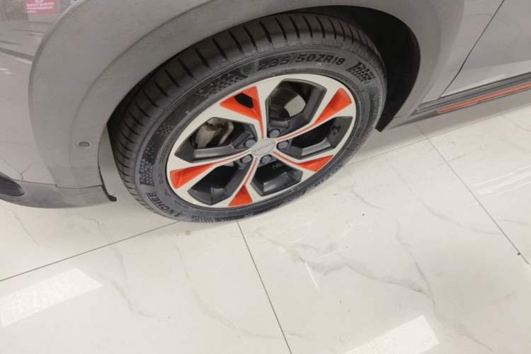 Used Lynk & Co 02 2018 1.5T DCT Two-Wheel Drive Zhaopu Version China V Standard Left Front Wheel Hub