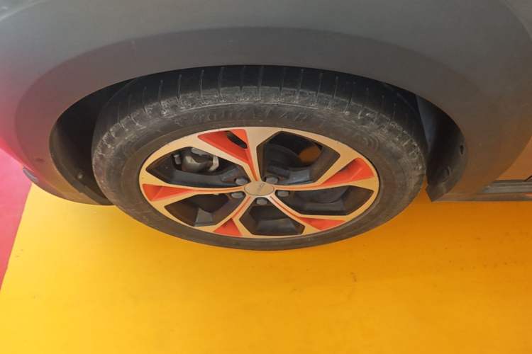 Used Lynk & Co 02 2018 1.5T DCT Two-Wheel Drive Zhaopu Version China V Standard Left Front Wheel Hub