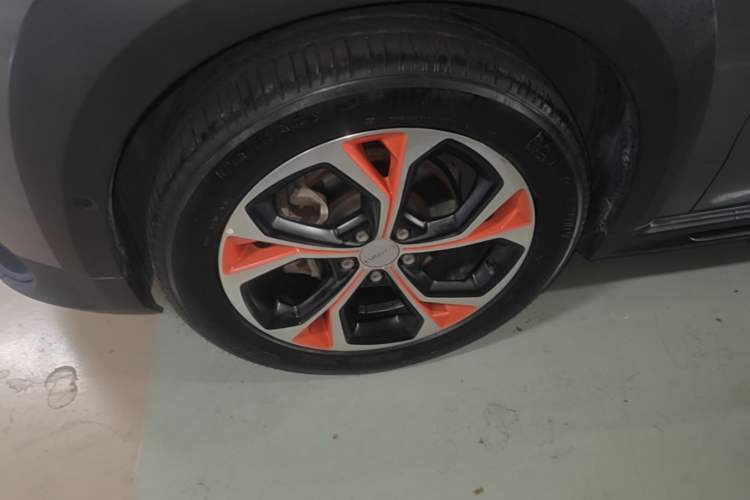 Used Lynk & Co 02 2018 1.5T DCT Two-Wheel Drive Zhaopu Version China V Standard Left Front Wheel Hub