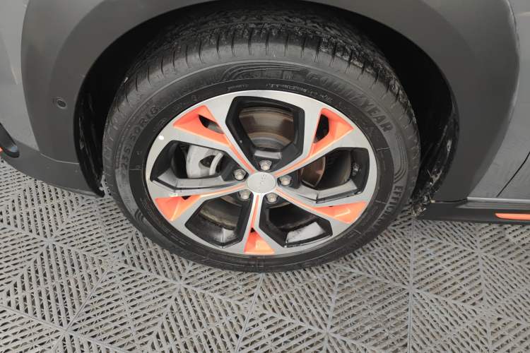 Used Lynk & Co 02 2018 1.5T DCT Two-Wheel Drive Zhaopu Version China V Standard Left Front Wheel Hub