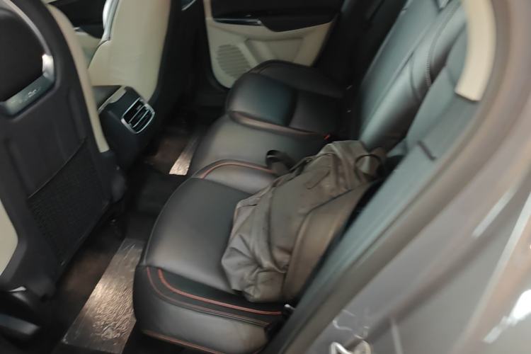 Used Lynk & Co 02 2018 1.5T DCT Two-Wheel Drive Zhaopu Version China V Standard Left Rear Seat