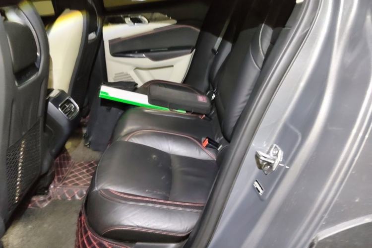 Used Lynk & Co 02 2018 1.5T DCT Two-Wheel Drive Zhaopu Version China V Standard Left Rear Seat
