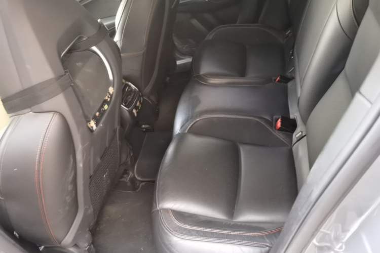 Used Lynk & Co 02 2018 1.5T DCT Two-Wheel Drive Pro Version China V Emission Standard Left Rear Seat