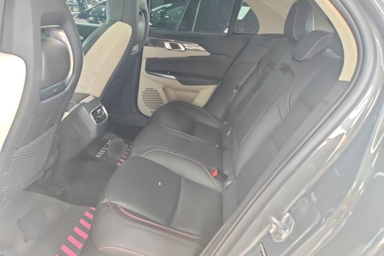 Used Lynk & Co 02 2018 1.5T DCT Two-Wheel Drive Zhaopu Version China V Standard Left Rear Seat