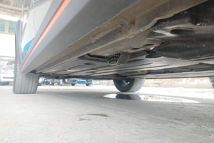 Used Lynk & Co 02 2018 1.5T DCT Two-Wheel Drive Zhaopu Version China V Standard Left Side Sill