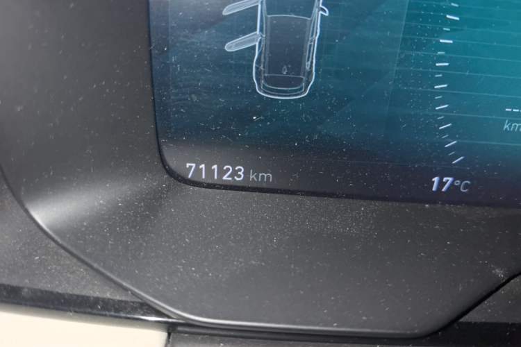 Used Lynk & Co 02 2018 1.5T DCT Two-Wheel Drive Zhaopu Version China V Standard Odometer Close Up