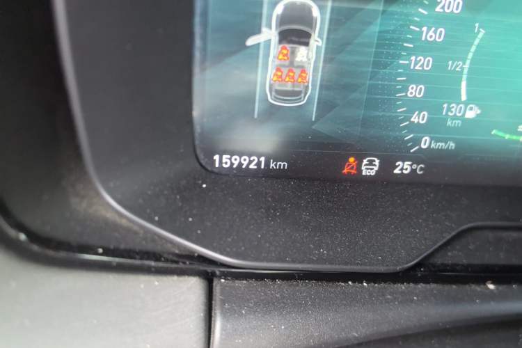 Used Lynk & Co 02 2018 1.5T DCT Two-Wheel Drive Pro Version China V Emission Standard Odometer Close Up