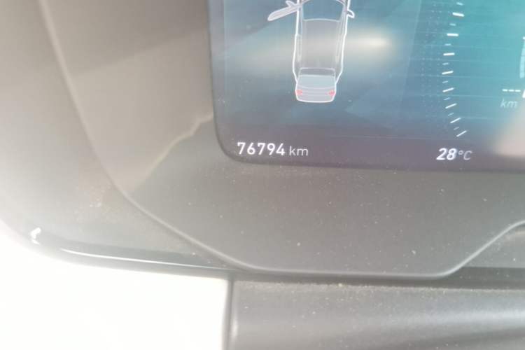 Used Lynk & Co 02 2018 1.5T DCT Two-Wheel Drive Zhaopu Version China V Standard Odometer Close Up