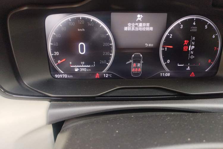 Used Lynk & Co 02 2018 1.5T DCT Two-Wheel Drive Zhaopu Version China V Standard Odometer Close Up