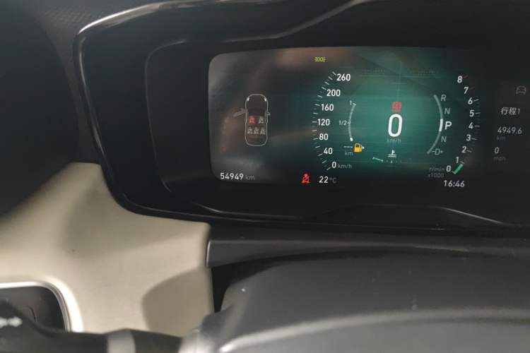 Used Lynk & Co 02 2018 1.5T DCT Two-Wheel Drive Zhaopu Version China V Standard Odometer Close Up