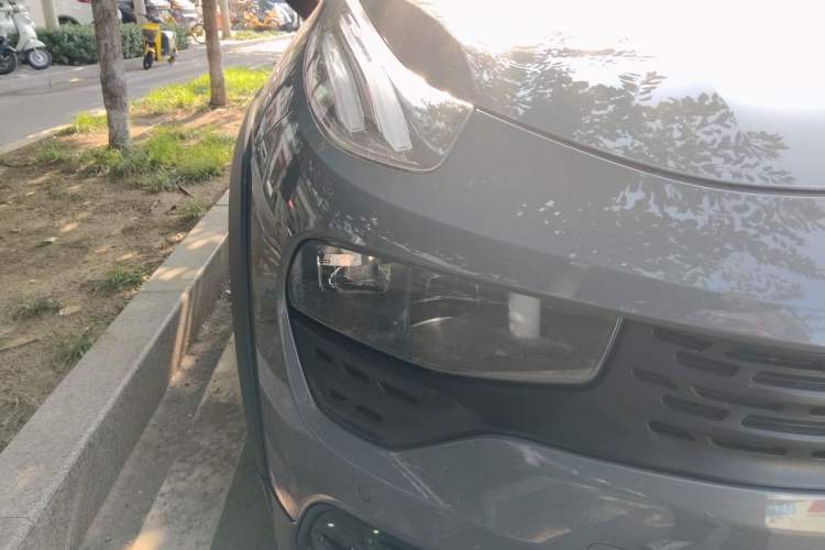Used Lynk & Co 02 2018 1.5T DCT Two-Wheel Drive Pro Version China V Emission Standard Right Front Headlight
