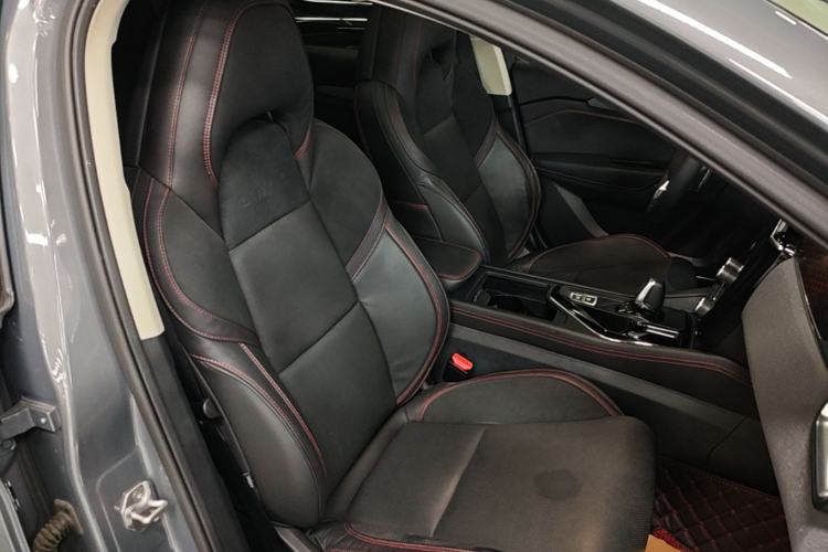 Used Lynk & Co 02 2018 1.5T DCT Two-Wheel Drive Pro Version China V Emission Standard Right Front Seat
