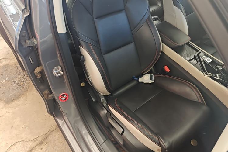 Used Lynk & Co 02 2018 1.5T DCT Two-Wheel Drive Zhaoban China V Standard Right Front Seat