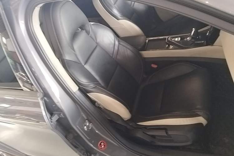Used Lynk & Co 02 2018 1.5T DCT Two-Wheel Drive Zhaoban China V Standard Right Front Seat