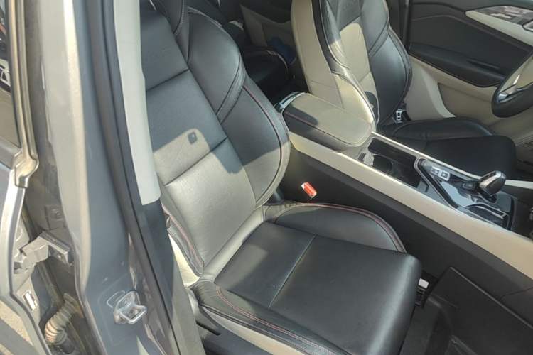 Used Lynk & Co 02 2018 1.5T DCT Two-Wheel Drive Zhaopu Version China V Standard Right Front Seat