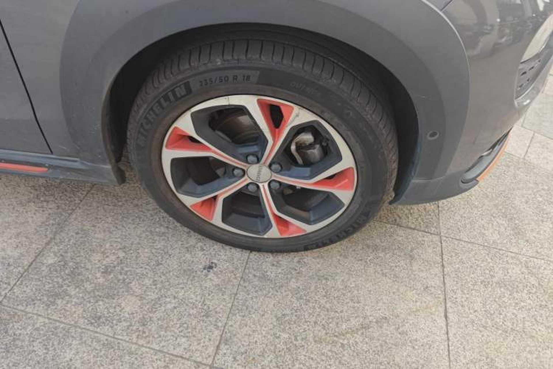 Used Lynk & Co 02 2018 1.5T DCT Two-Wheel Drive Zhaopu Version China V Standard Right Front Wheel Hub