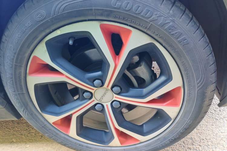 Used Lynk & Co 02 2018 1.5T DCT Two-Wheel Drive Zhaopu Version China V Standard Right Front Wheel Hub