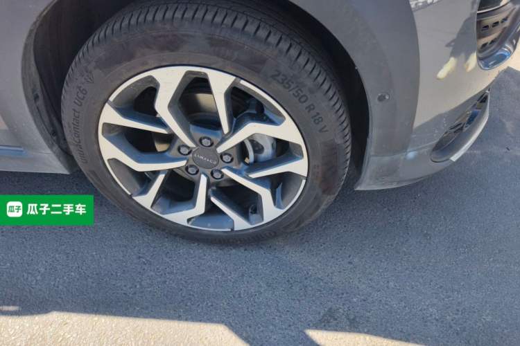 Used Lynk & Co 02 2018 1.5T DCT Two-Wheel Drive Pro Version China V Emission Standard Right Front Wheel Hub