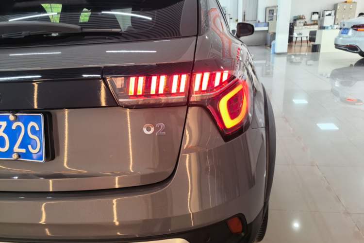 Used Lynk & Co 02 2018 1.5T DCT Two-Wheel Drive Sporty Version China V Standard Right Rear Taillight