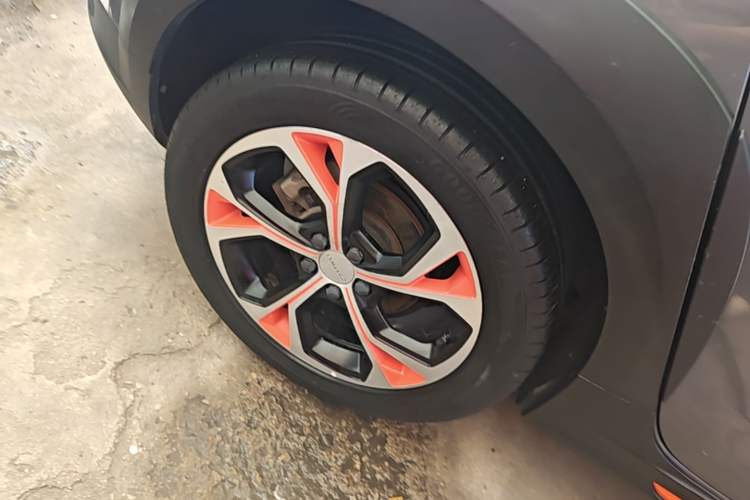 Used Lynk & Co 02 2018 1.5T DCT Two-Wheel Drive Zhaoban China V Standard Right Rear Wheel Hub