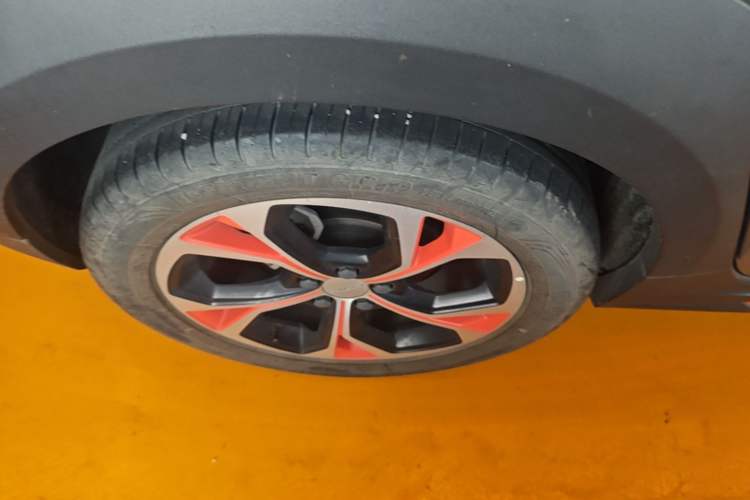 Used Lynk & Co 02 2018 1.5T DCT Two-Wheel Drive Zhaopu Version China V Standard Right Rear Wheel Hub