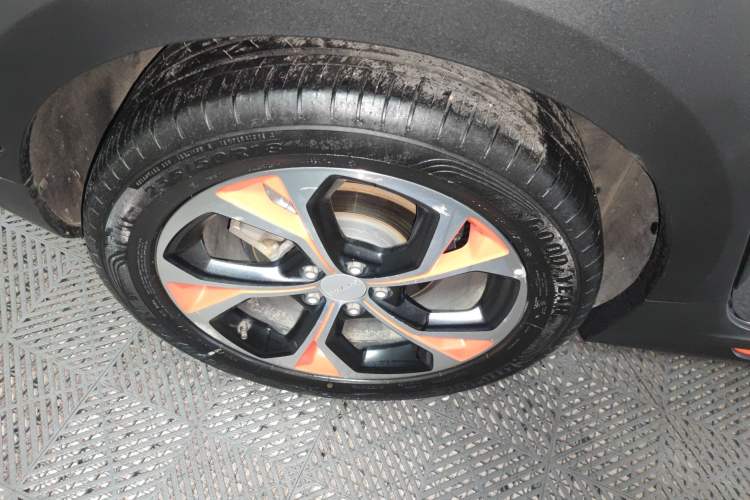 Used Lynk & Co 02 2018 1.5T DCT Two-Wheel Drive Zhaopu Version China V Standard Right Rear Wheel Hub